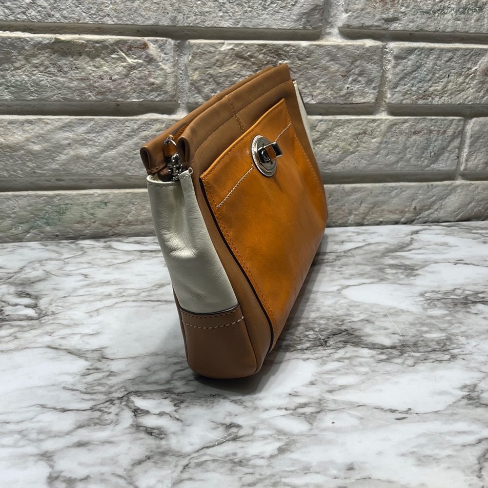Coach Colorblock Large Clutch in orange/brown/cream leather. VINTAGE - Picture 3 of 12